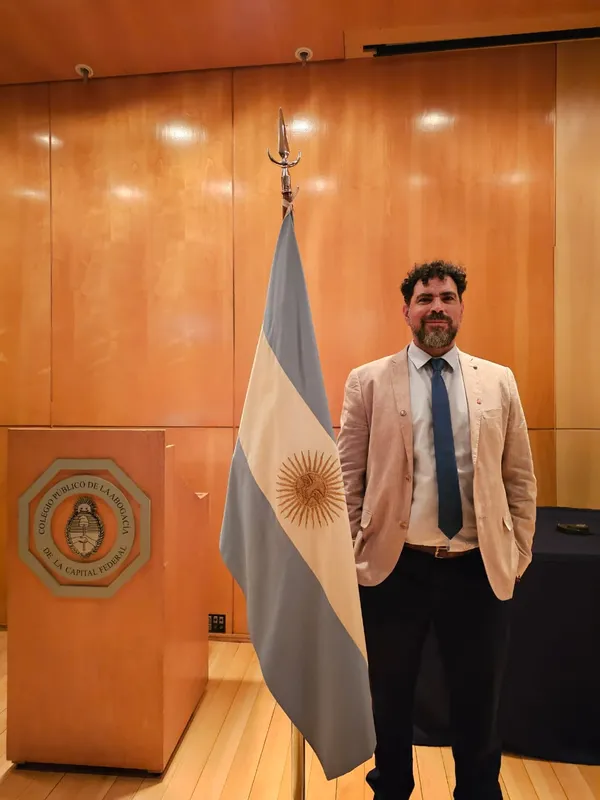 Dr. Martín Galván - Abogado especialista